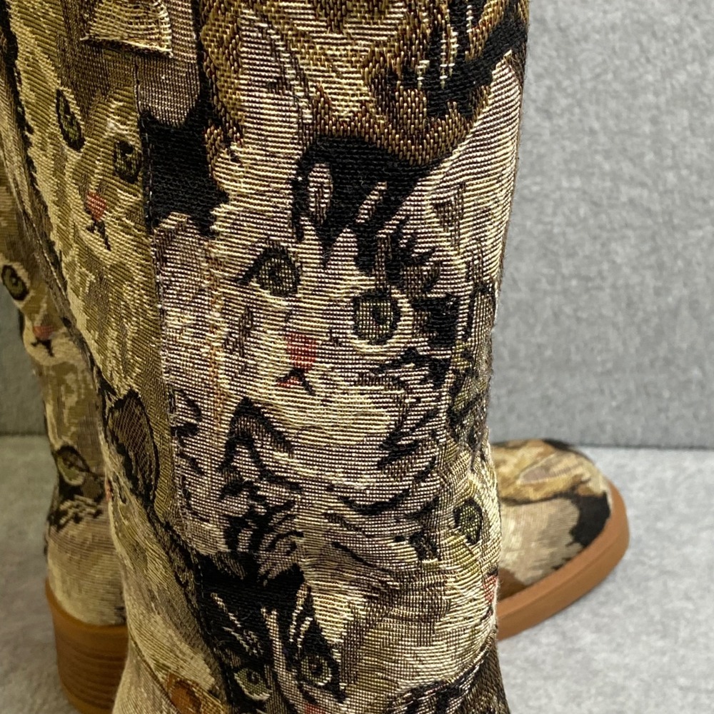 Bamboo Gary-06 Cat Tapestry Boots Women's Size 5.5 Tan Kitten Print Mid Calf EUC - Picture 7 of 13